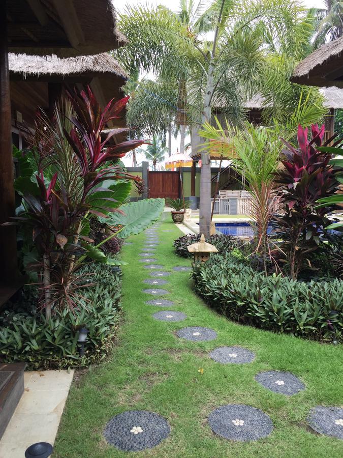 נוסה-למבונגן Tropica Tranquility Villa מראה חיצוני תמונה
